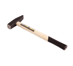 Молоток с квадратным бойком дер.ручка 600г