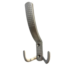 Крючок с перфорацией 3-х рожковый хром мат