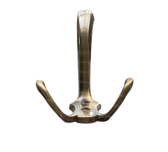 Крючок 2-х рожковый бронза RU2-0226